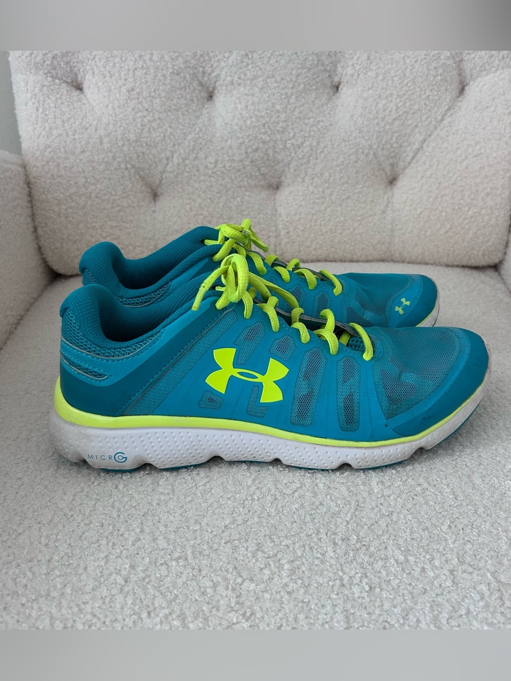 Under Armour Women's Micro G running shoes